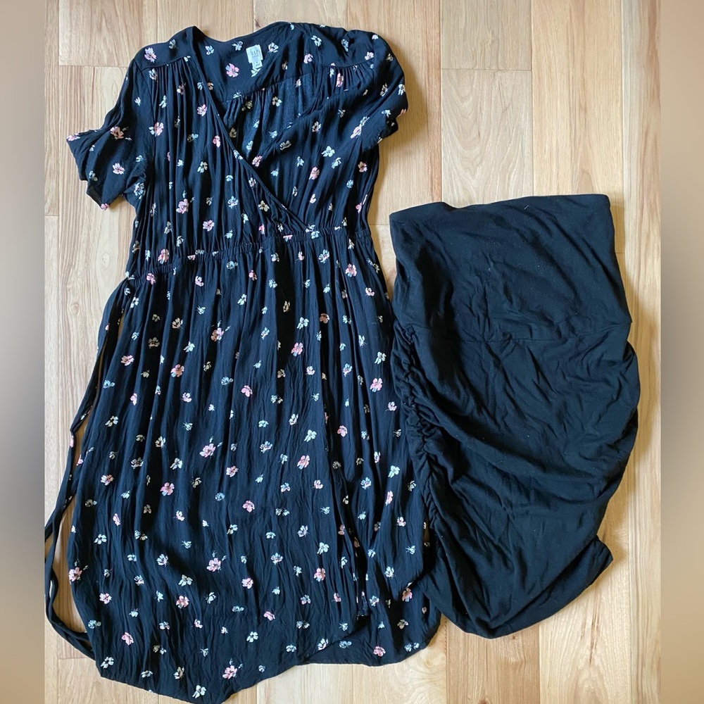 Set of 2 GAP maternity pieces